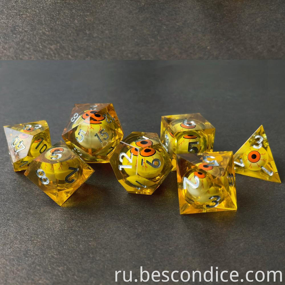 Liquid Core Sharp Edge Resin Polyhedral Dnd Dice Set 1